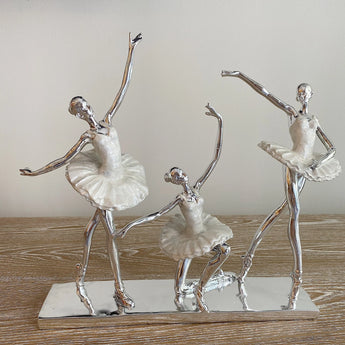 Ballerina Dancers Sculpture