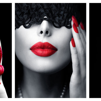 Women w/ Red Accents Glass Wall Art 24"x36"