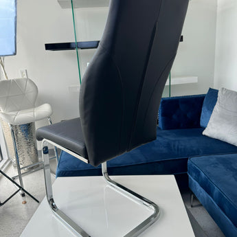 Silla Comedor Dora Negra: Diseño Moderno, Ergonómica, Confortable, Patas Duraderas, Elegante